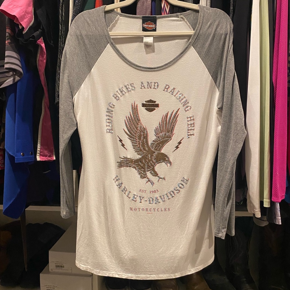 Harley Davidson 3/4 sleeve gray & white ladies shirt